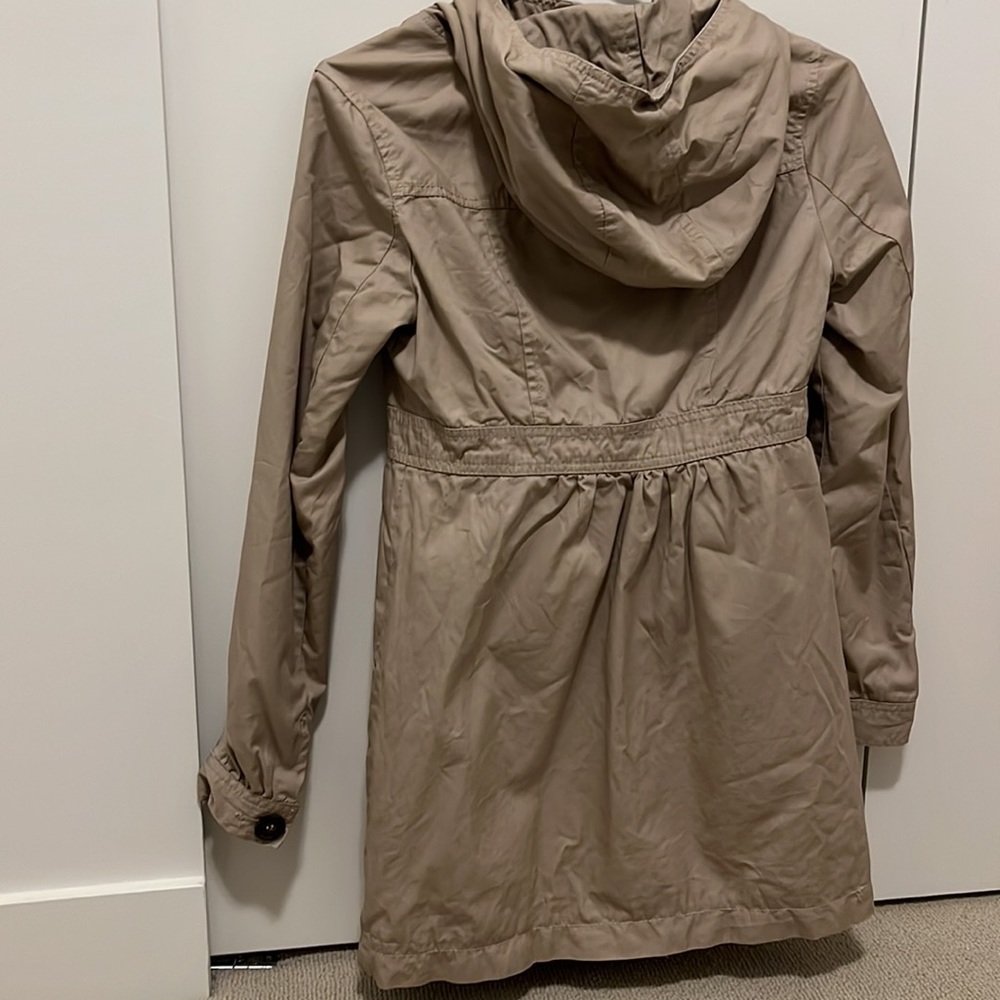 H & M spring jacket - Picture 3 of 8